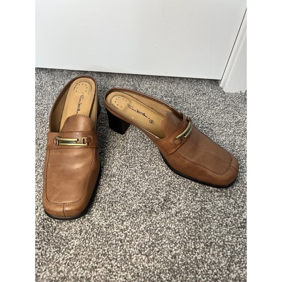 Thom Mcan Leather Heel Slip On Loafer mule Women’s 9 Gold Detail Block Heel - Picture 8 of 13